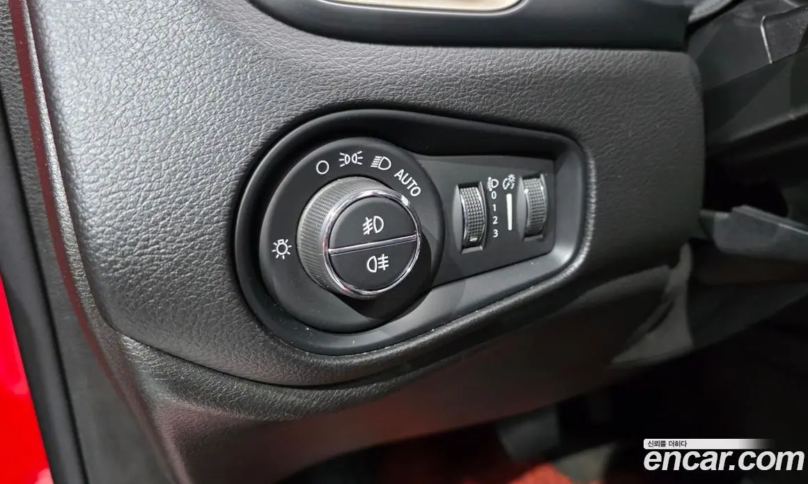 Jeep Renegade 2017 2.0 автомат (гидро), фото 18 Jeep Renegade 2017 2.0 автомат (гидро), фото 18