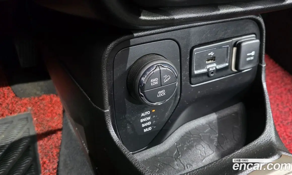 Jeep Renegade 2017 2.0 автомат (гидро), фото 23 Jeep Renegade 2017 2.0 автомат (гидро), фото 23