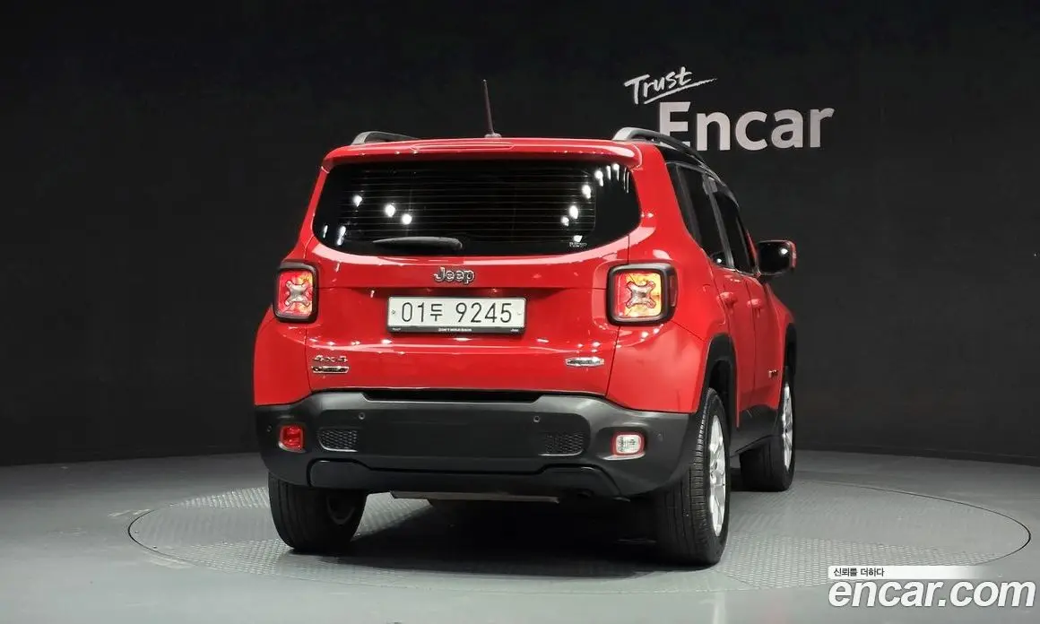 Jeep Renegade 2017 2.0 автомат (гидро), фото 4 Jeep Renegade 2017 2.0 автомат (гидро), фото 4