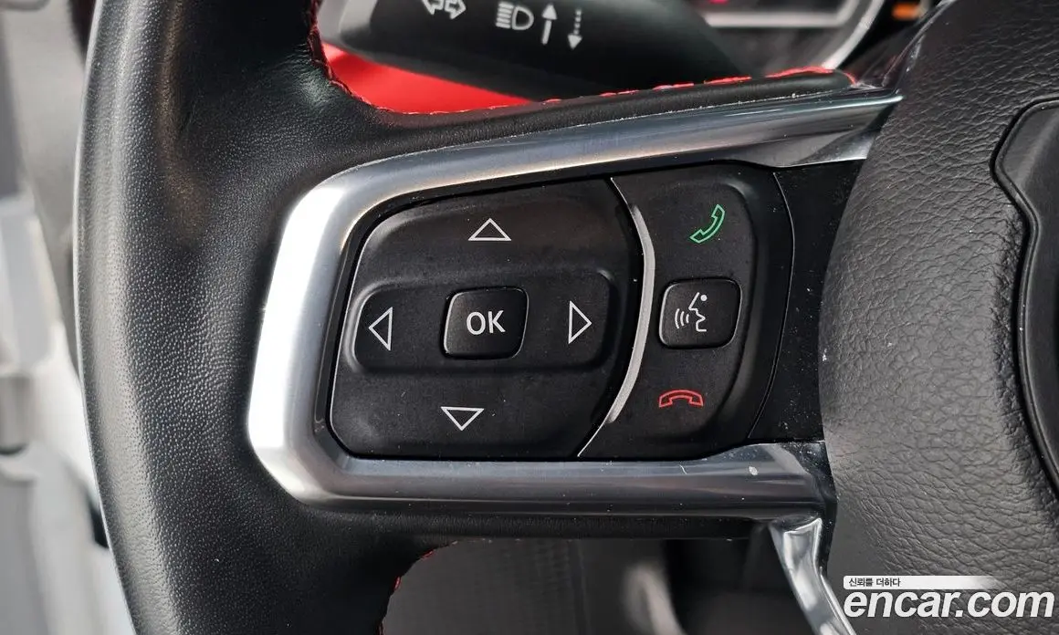 Jeep Wrangler 2022 2.0 автомат (гидро), фото 20 Jeep Wrangler 2022 2.0 автомат (гидро), фото 20