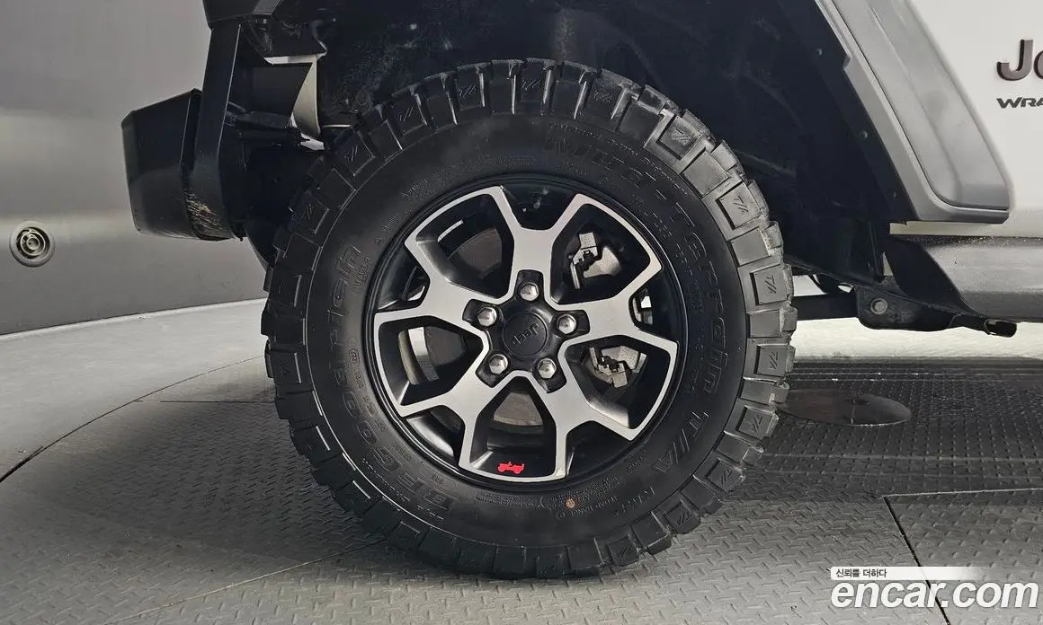 Jeep Wrangler 2022 2.0 автомат (гидро), фото 5 Jeep Wrangler 2022 2.0 автомат (гидро), фото 5