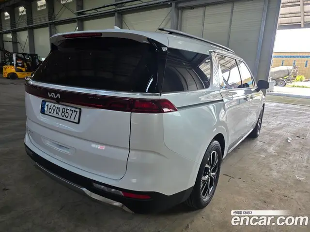 Kia Carnival 2022 2.2 автомат (гидро), миниатюра 2 Kia Carnival 2022 2.2 автомат (гидро), миниатюра 2