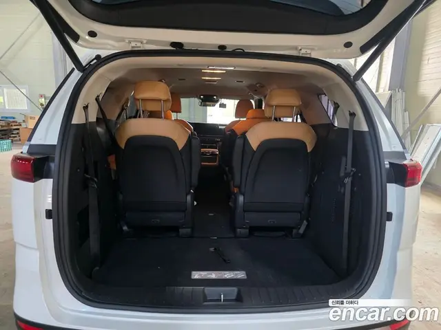 Kia Carnival 2022 2.2 автомат (гидро), миниатюра 11 Kia Carnival 2022 2.2 автомат (гидро), миниатюра 11