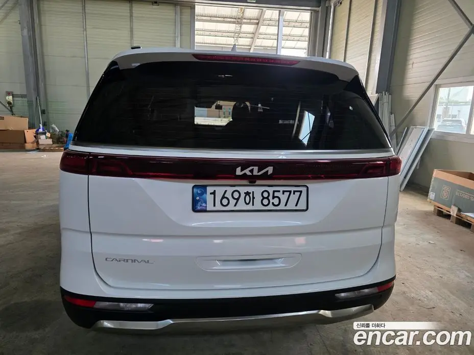 Kia Carnival 2022 2.2 автомат (гидро), фото 4 Kia Carnival 2022 2.2 автомат (гидро), фото 4