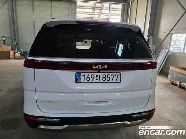 Kia Carnival 2022 2.2 автомат (гидро), миниатюра 4 Kia Carnival 2022 2.2 автомат (гидро), миниатюра 4