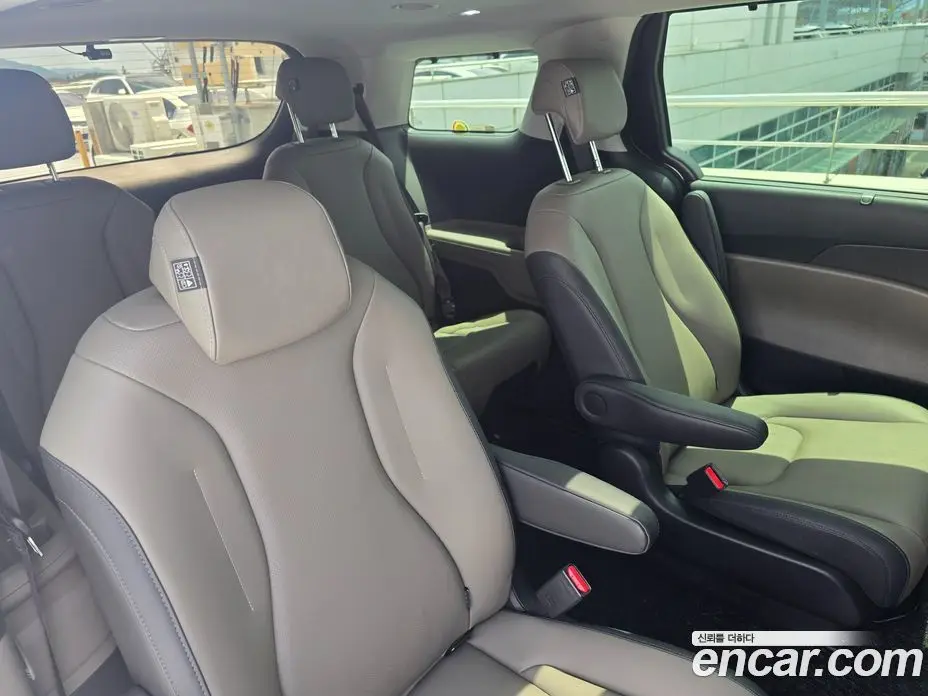 Kia Carnival 2024 1.6 автомат (гидро), фото 18 Kia Carnival 2024 1.6 автомат (гидро), фото 18