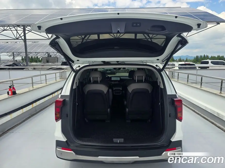 Kia Carnival 2024 1.6 автомат (гидро), фото 19 Kia Carnival 2024 1.6 автомат (гидро), фото 19