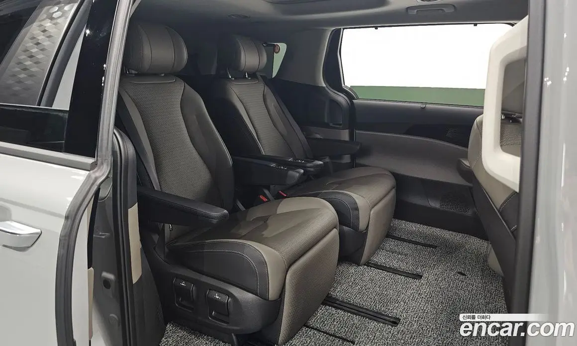 Kia Carnival 2024 1.6 автомат (гидро), фото 15 Kia Carnival 2024 1.6 автомат (гидро), фото 15
