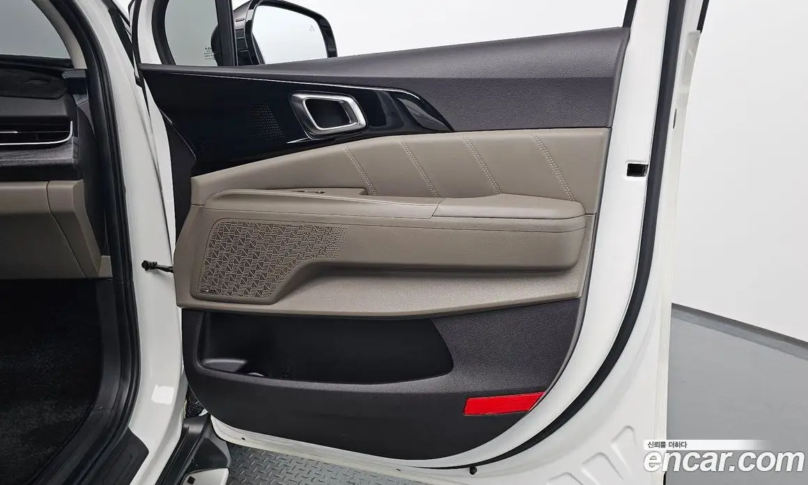 Kia Carnival 2024 3.5 автомат (гидро), фото 14 Kia Carnival 2024 3.5 автомат (гидро), фото 14