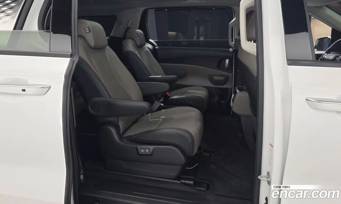 Kia Carnival 2025 1.6 автомат (гидро), фото 12 Kia Carnival 2025 1.6 автомат (гидро), фото 12