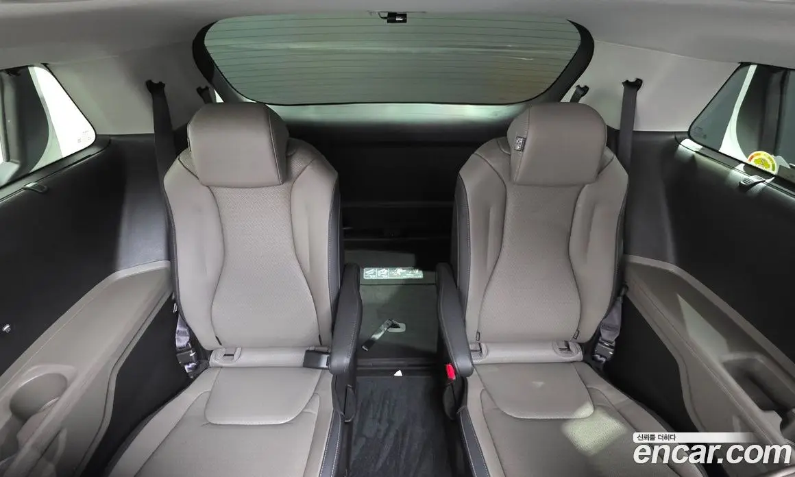 Kia Carnival 2025 1.6 автомат (гидро), фото 18 Kia Carnival 2025 1.6 автомат (гидро), фото 18