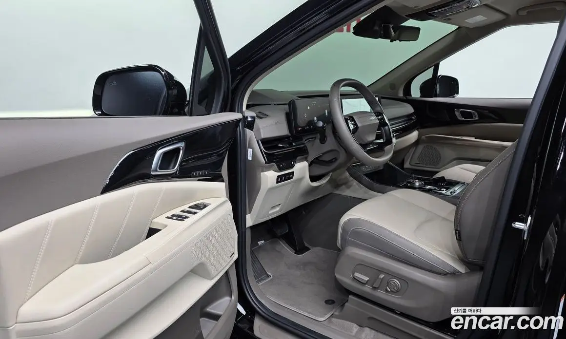 Kia Carnival 2025 3.5 автомат (гидро), фото 13 Kia Carnival 2025 3.5 автомат (гидро), фото 13