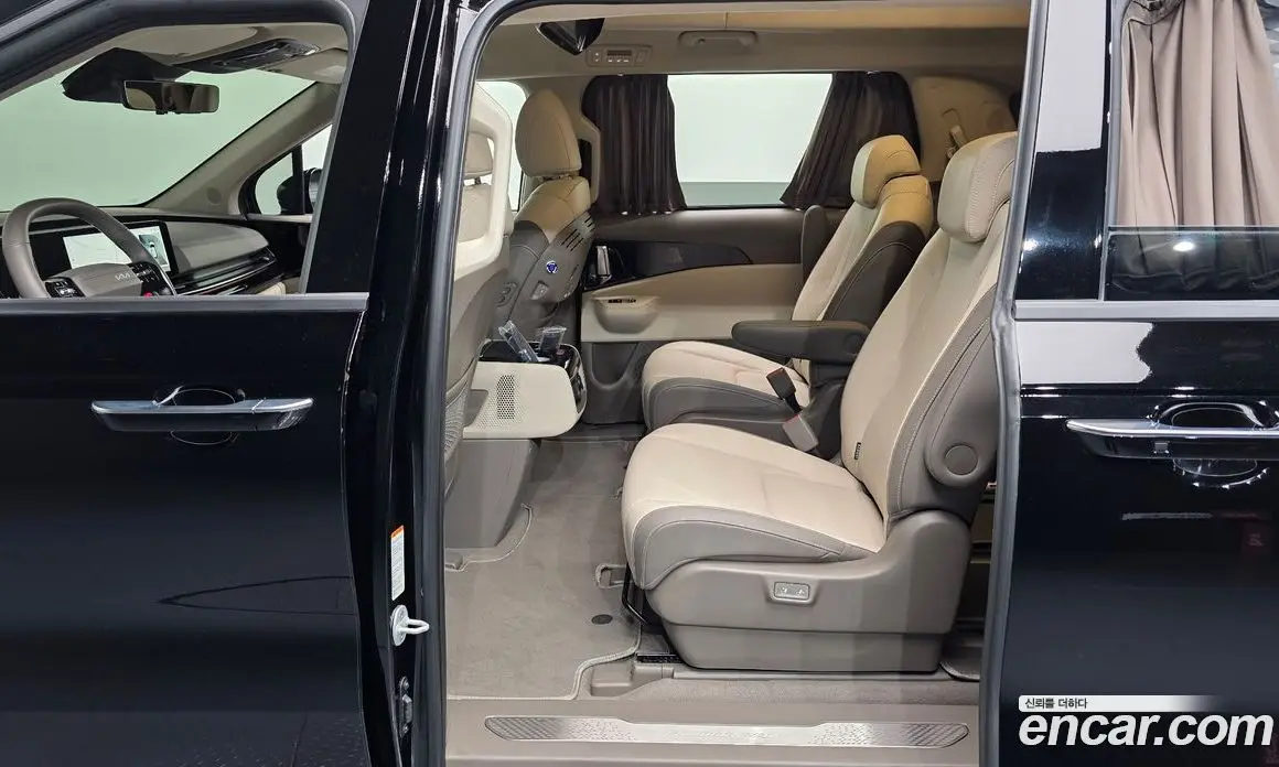 Kia Carnival 2025 3.5 автомат (гидро), фото 17 Kia Carnival 2025 3.5 автомат (гидро), фото 17