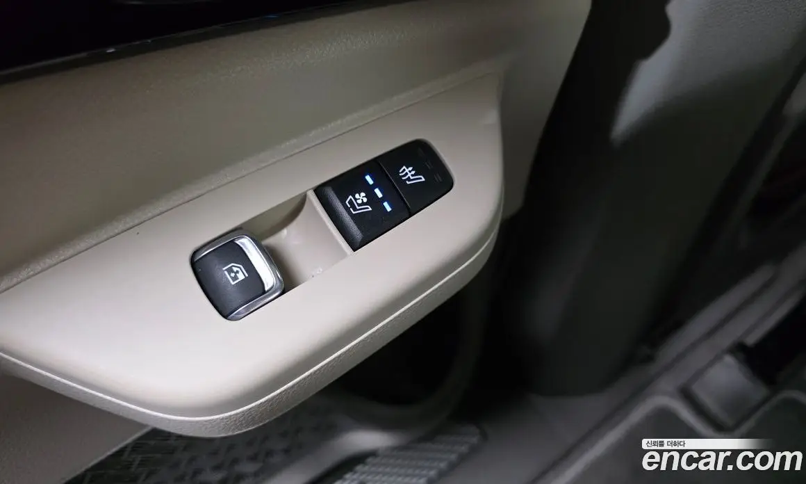 Kia Carnival 2025 3.5 автомат (гидро), фото 28 Kia Carnival 2025 3.5 автомат (гидро), фото 28