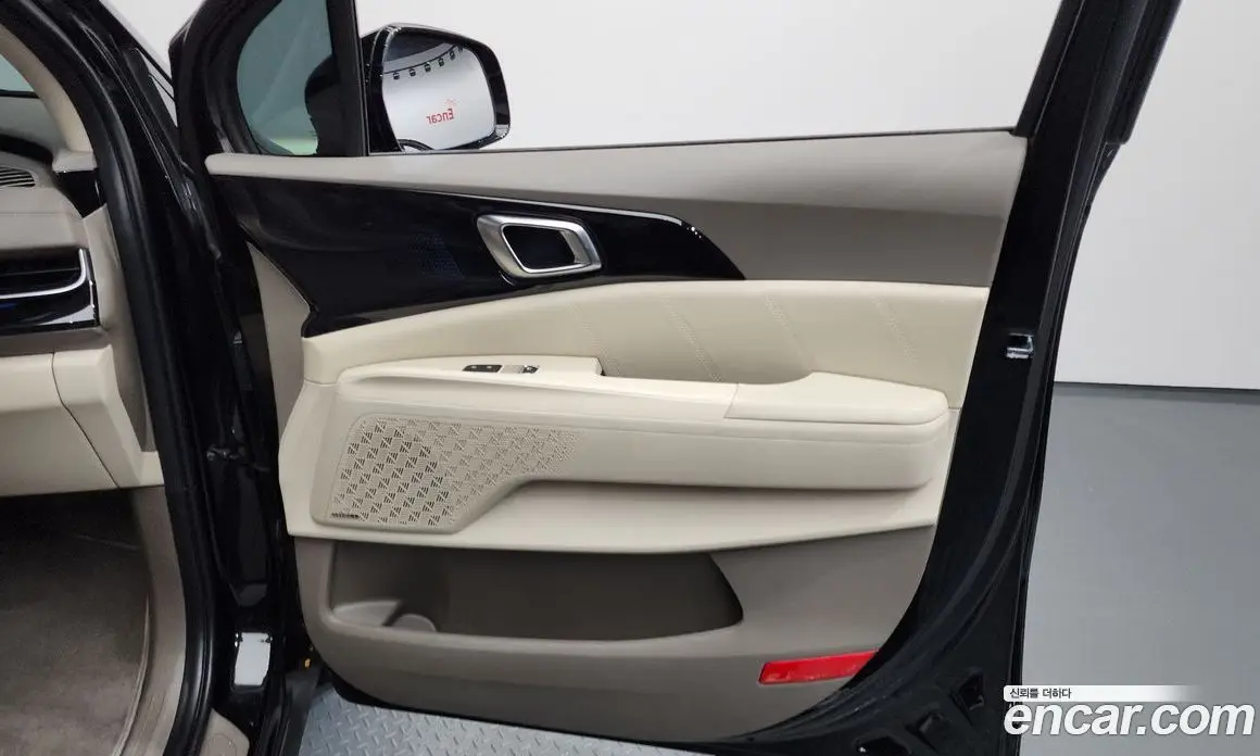 Kia Carnival 2025 3.5 автомат (гидро), фото 15
