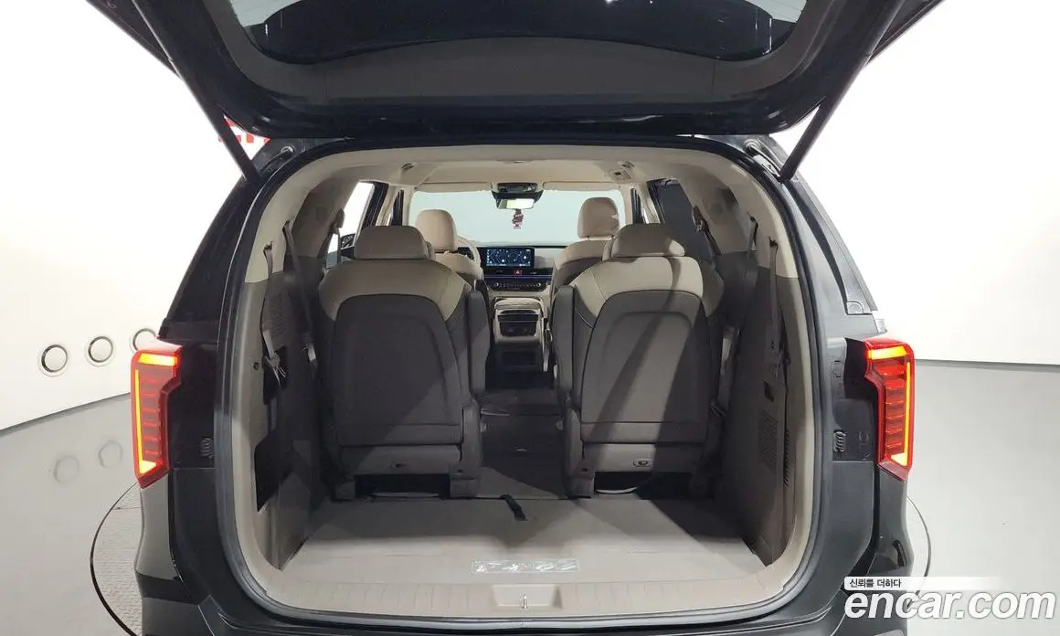 Kia Carnival 2025 3.5 автомат (гидро), фото 23