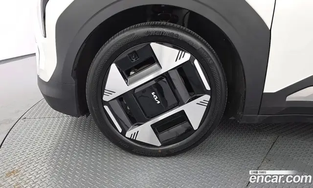Kia EV3 2025 0.2 автомат (гидро), миниатюра 5 Kia EV3 2025 0.2 автомат (гидро), миниатюра 5