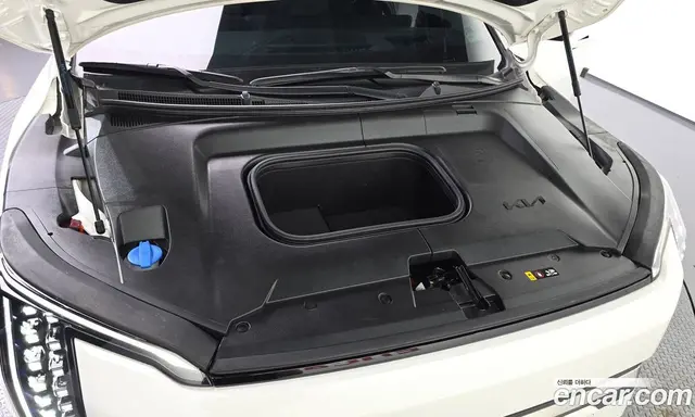 Kia EV3 2025 0.2 автомат (гидро), миниатюра 6 Kia EV3 2025 0.2 автомат (гидро), миниатюра 6