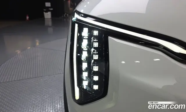 Kia EV3 2025 0.2 автомат (гидро), миниатюра 8 Kia EV3 2025 0.2 автомат (гидро), миниатюра 8