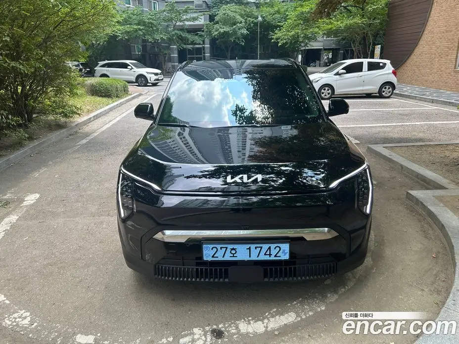 Kia EV3 2026 автомат (гидро), фото 1 Kia EV3 2026 автомат (гидро), фото 1