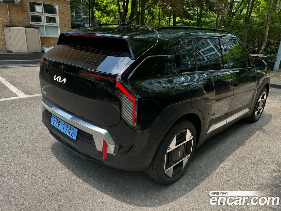 Kia EV3 2026 автомат (гидро), фото 3 Kia EV3 2026 автомат (гидро), фото 3