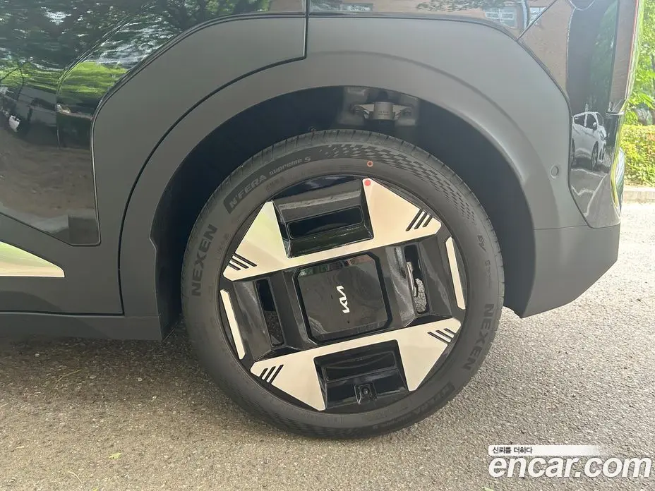 Kia EV3 2026 автомат (гидро), фото 5 Kia EV3 2026 автомат (гидро), фото 5