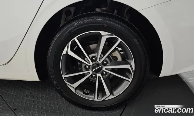 Kia K3 2023 1.6 автомат (гидро), миниатюра 7 Kia K3 2023 1.6 автомат (гидро), миниатюра 7