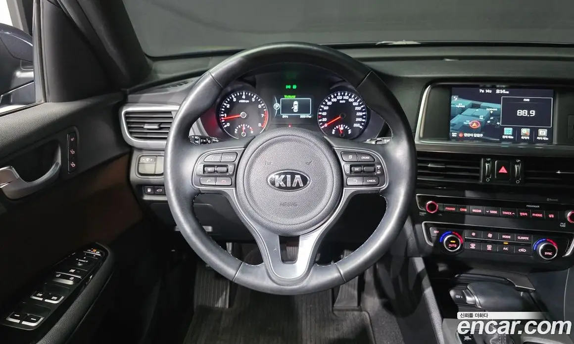 Kia K5 (Optima) 2016 2.0 автомат (гидро), фото 12 Kia K5 (Optima) 2016 2.0 автомат (гидро), фото 12