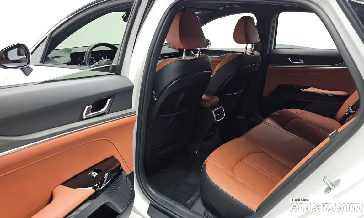 Kia K5 (Optima) 2023 2.0 автомат (гидро), фото 18 Kia K5 (Optima) 2023 2.0 автомат (гидро), фото 18