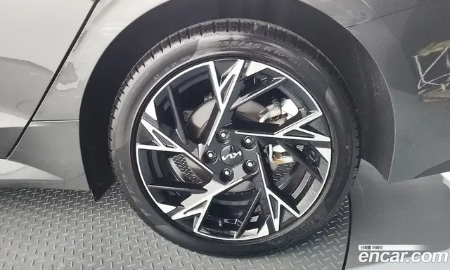Kia K5 (Optima) 2025 2.0 автомат (гидро), миниатюра 6 Kia K5 (Optima) 2025 2.0 автомат (гидро), миниатюра 6