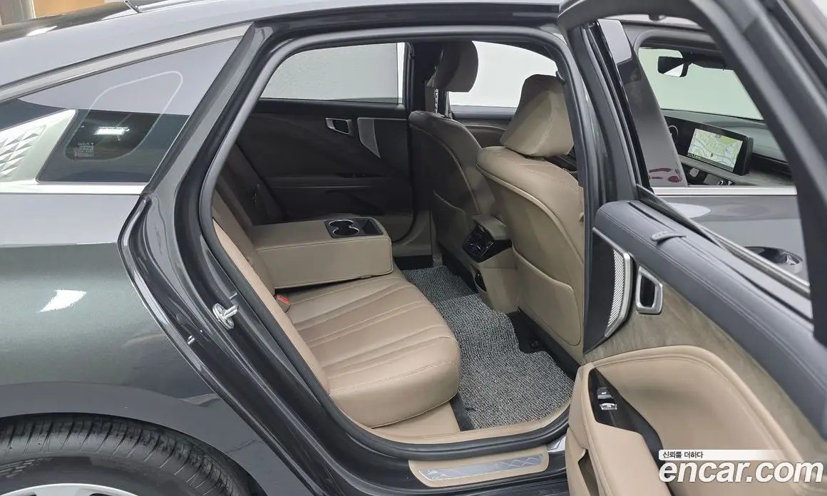 Kia K8 2023 2.5 автомат (гидро), фото 11 Kia K8 2023 2.5 автомат (гидро), фото 11