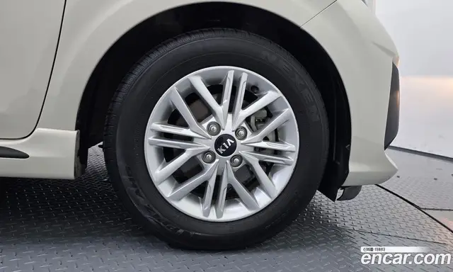 Kia Morning 2020 1.0 автомат (гидро), миниатюра 7 Kia Morning 2020 1.0 автомат (гидро), миниатюра 7