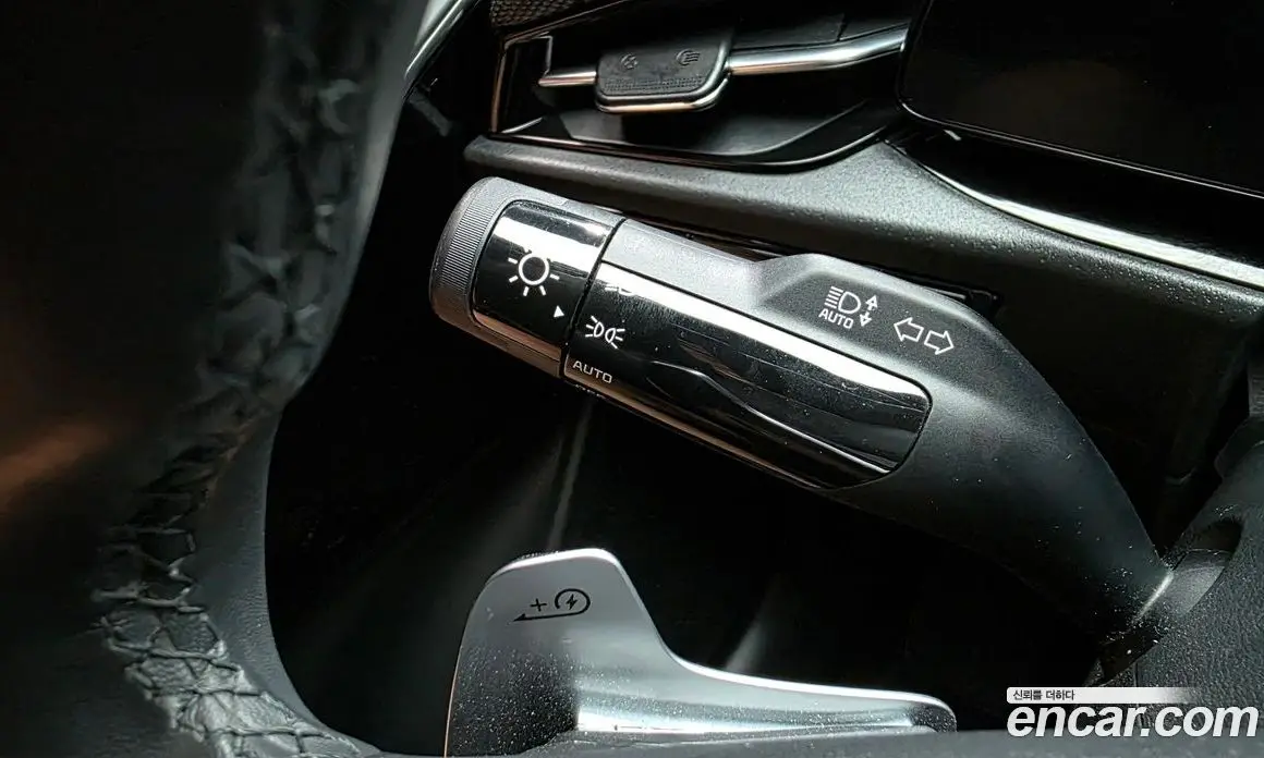 Kia Niro 2023 0.2 автомат (гидро), фото 19 Kia Niro 2023 0.2 автомат (гидро), фото 19