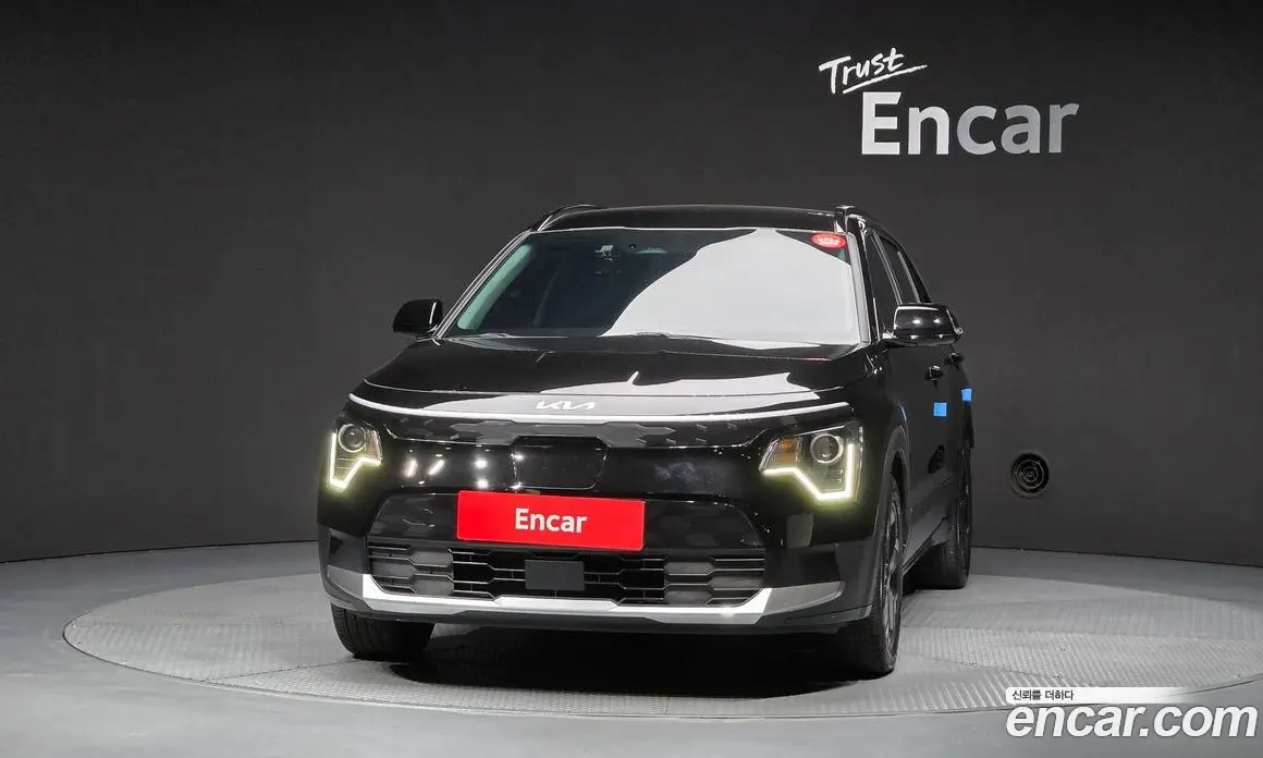 Kia Niro 2023 0.2 автомат (гидро), фото 3 Kia Niro 2023 0.2 автомат (гидро), фото 3