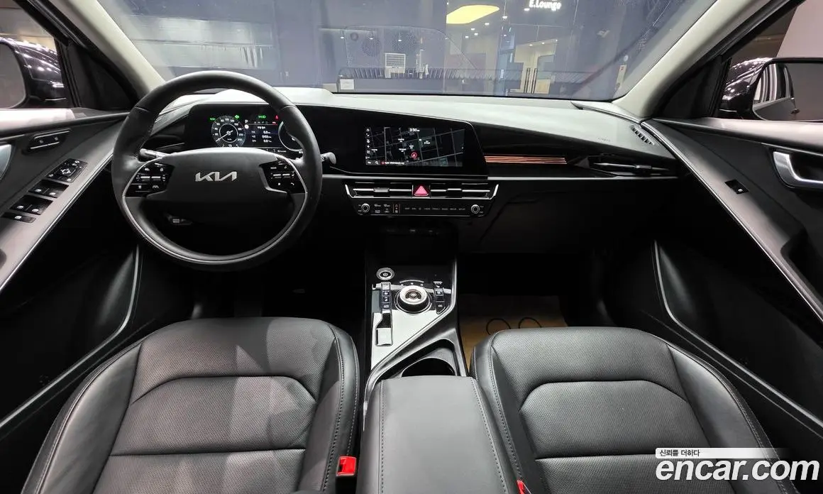 Kia Niro 2023 0.2 автомат (гидро), фото 10 Kia Niro 2023 0.2 автомат (гидро), фото 10