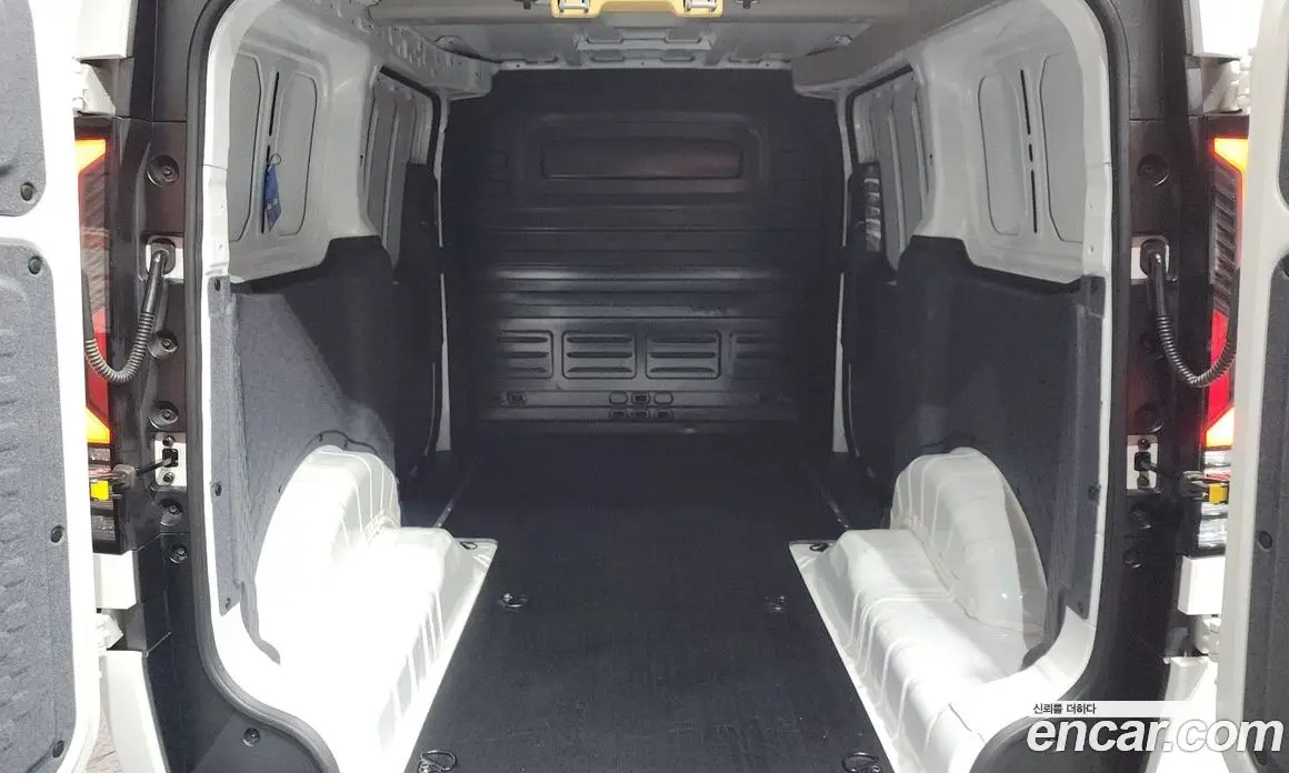 Kia PV5 2025 0.2 автомат (гидро), фото 23 Kia PV5 2025 0.2 автомат (гидро), фото 23