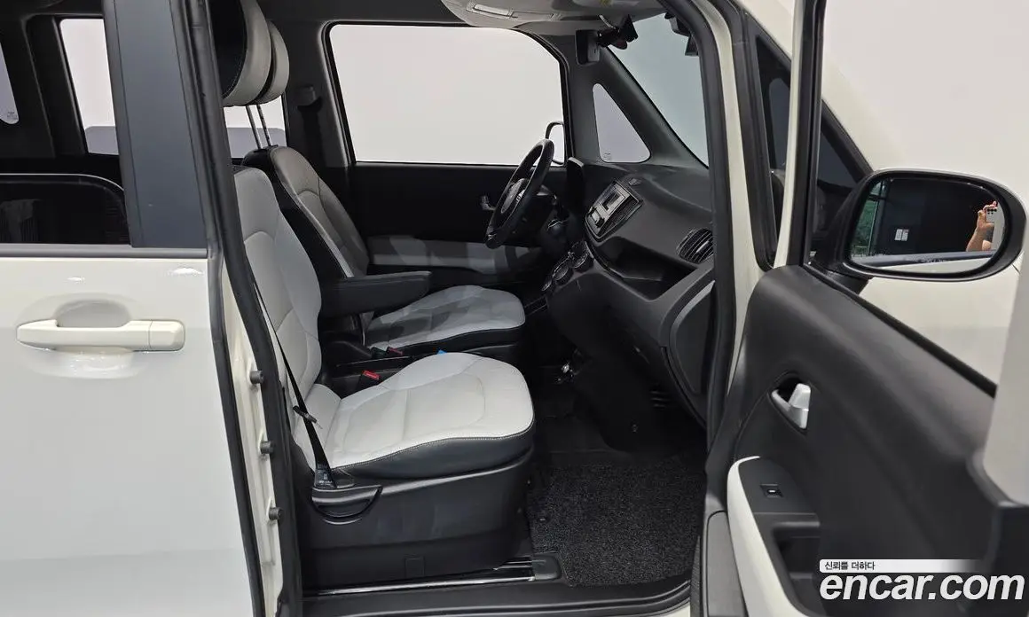 Kia Ray 2022 1.0 автомат (гидро), фото 17