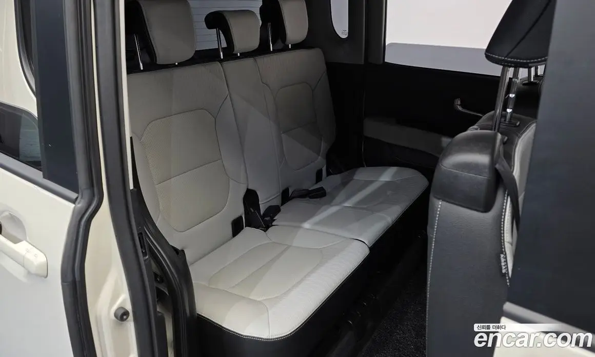 Kia Ray 2022 1.0 автомат (гидро), фото 18