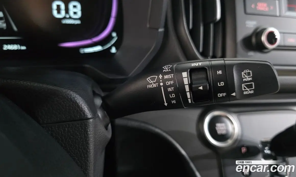Kia Ray 2022 1.0 автомат (гидро), фото 30