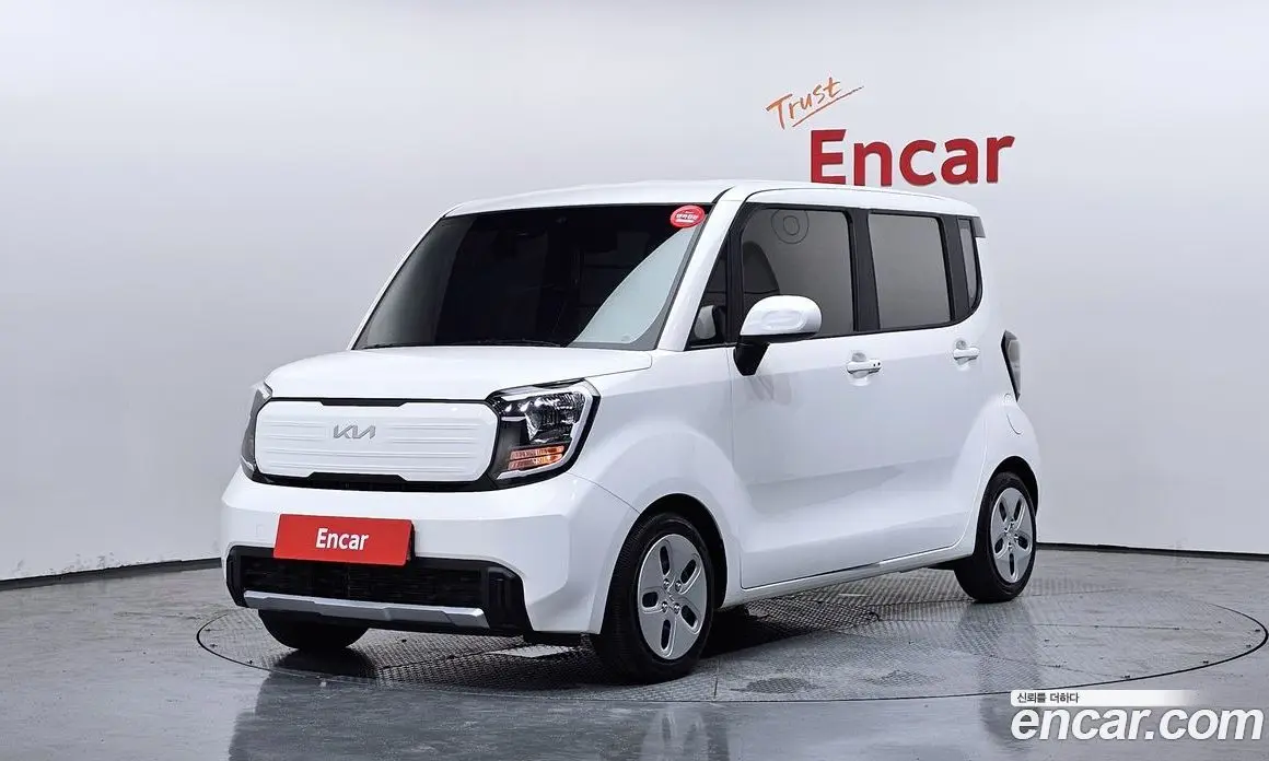 Kia Ray 2023 1.0 автомат (гидро), фото 1 Kia Ray 2023 1.0 автомат (гидро), фото 1