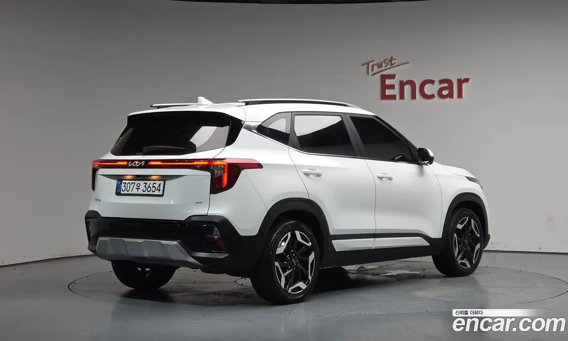Kia Seltos 2025 1.6 автомат (гидро), фото 2 Kia Seltos 2025 1.6 автомат (гидро), фото 2