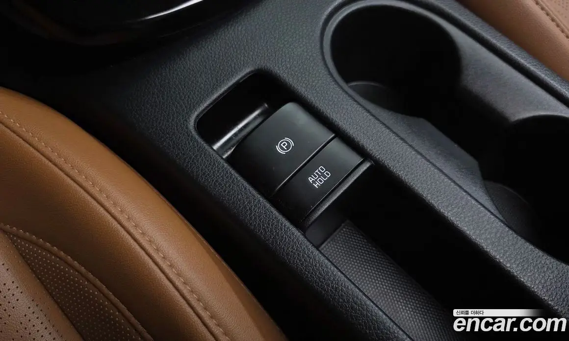 Kia Seltos 2025 1.6 автомат (гидро), фото 18 Kia Seltos 2025 1.6 автомат (гидро), фото 18