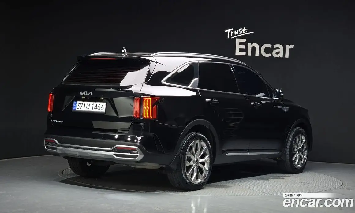 Kia Sorento 2023 2.5 автомат (гидро), фото 2 Kia Sorento 2023 2.5 автомат (гидро), фото 2