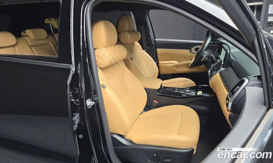 Kia Sorento 2023 2.5 автомат (гидро), фото 16 Kia Sorento 2023 2.5 автомат (гидро), фото 16