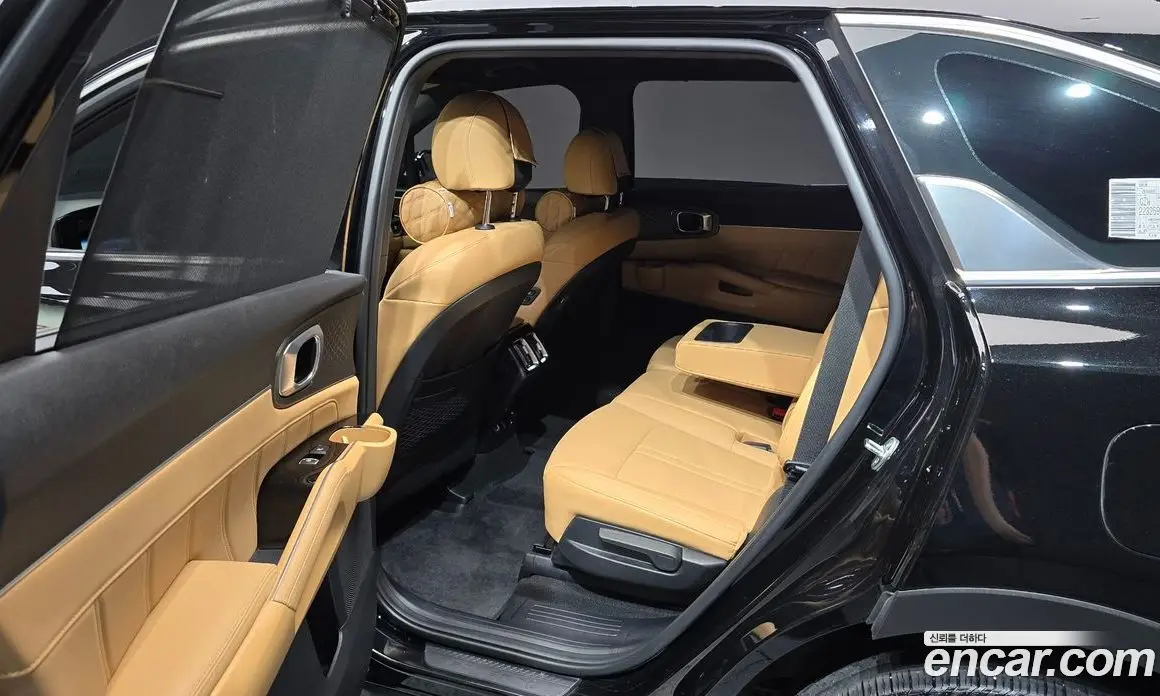 Kia Sorento 2023 2.5 автомат (гидро), фото 17 Kia Sorento 2023 2.5 автомат (гидро), фото 17