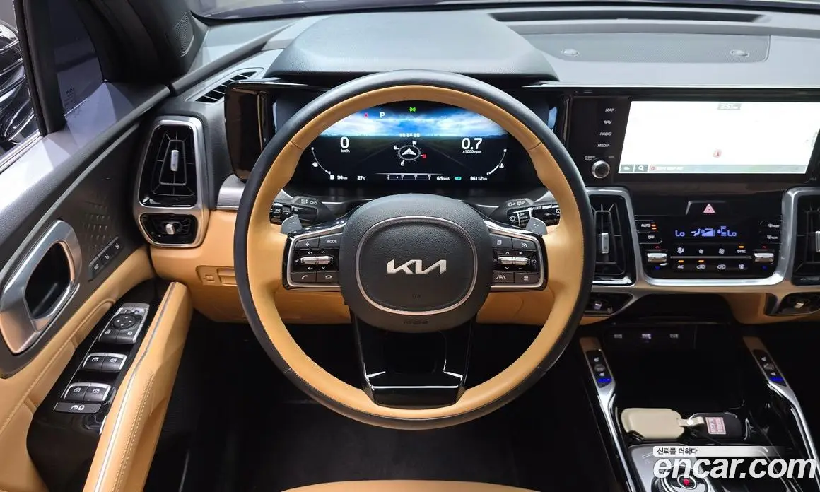 Kia Sorento 2023 2.5 автомат (гидро), фото 18 Kia Sorento 2023 2.5 автомат (гидро), фото 18