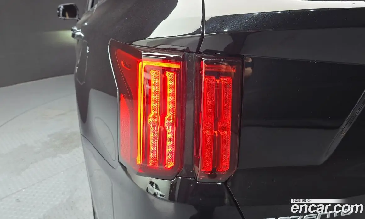 Kia Sorento 2023 2.5 автомат (гидро), фото 9 Kia Sorento 2023 2.5 автомат (гидро), фото 9