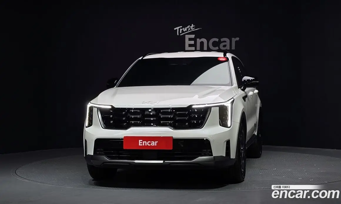 Kia Sorento 2024 1.6 автомат (гидро), фото 3 Kia Sorento 2024 1.6 автомат (гидро), фото 3