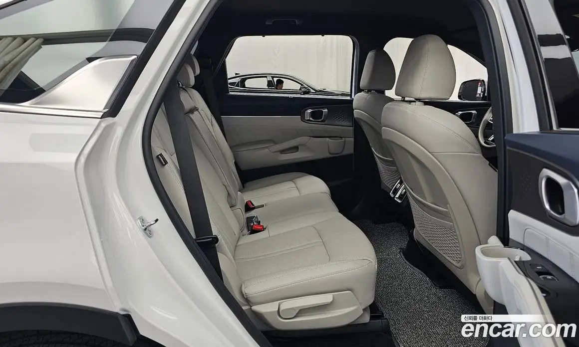 Kia Sorento 2024 1.6 автомат (гидро), фото 18