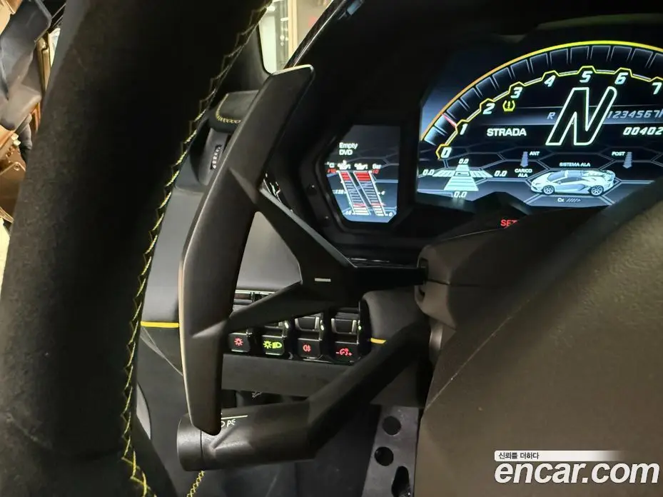 Lamborghini Aventador 2021 6.5 автомат (гидро), фото 17 Lamborghini Aventador 2021 6.5 автомат (гидро), фото 17